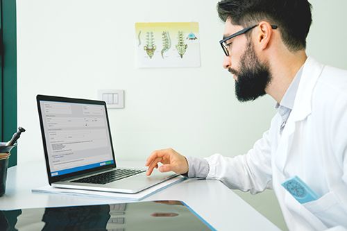 Doc-on-computer Curbside consultations do not provide important patient information